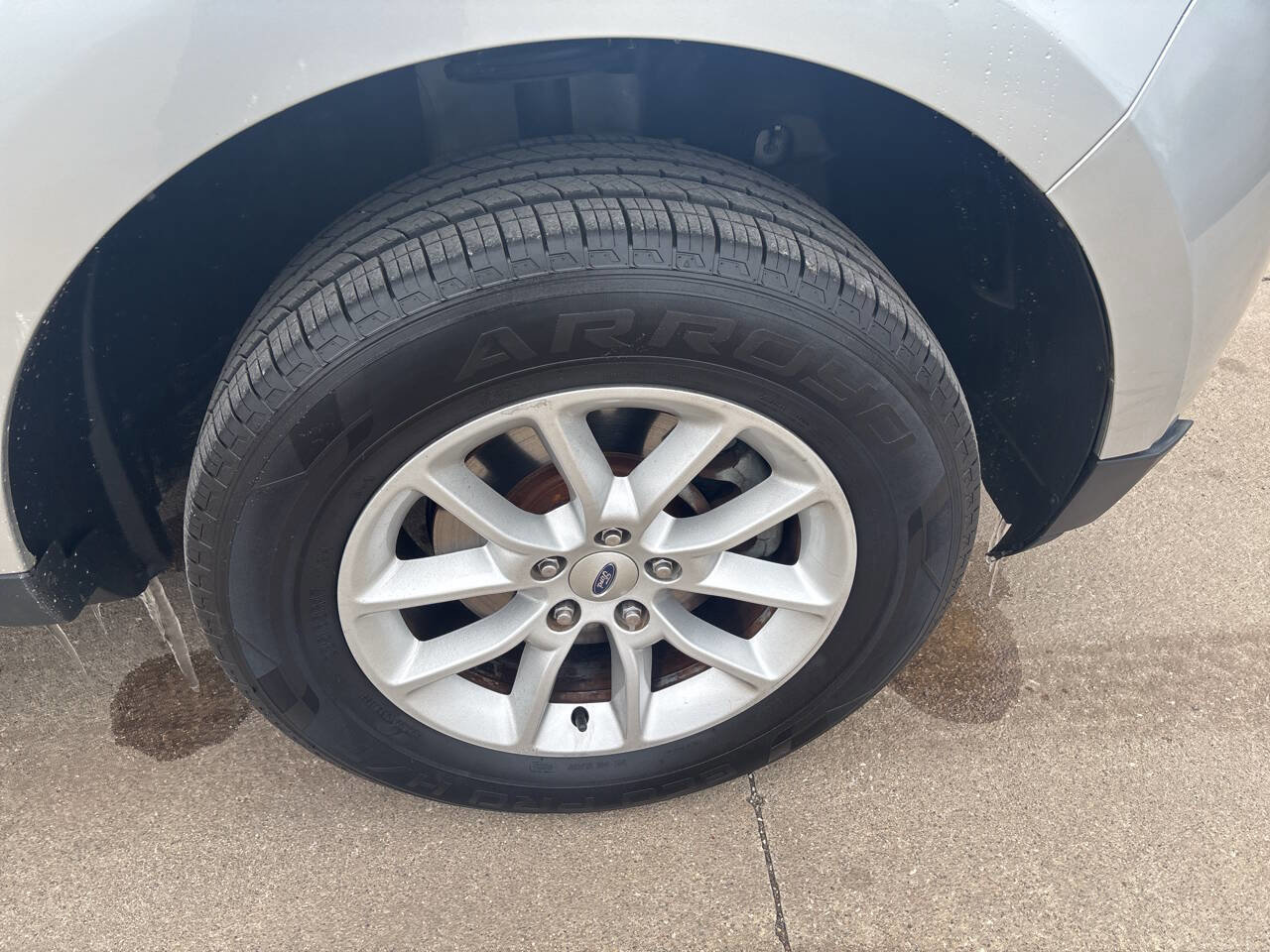 Used 2013 Ford Edge SE FWD image 9