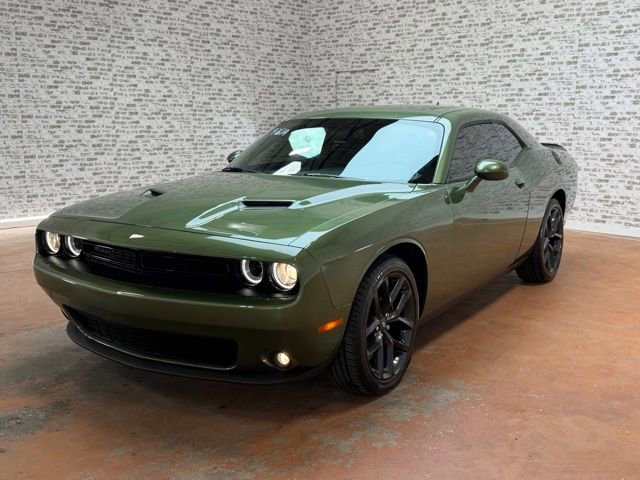 Used 2023 Dodge Challenger SXT w/ Blacktop Package image 4