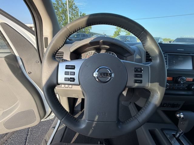 Used 2019 Nissan Frontier SL AWD/4WD image 29