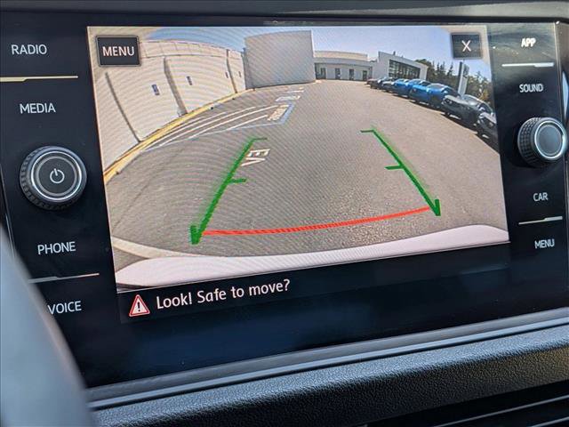 Used 2019 Volkswagen Jetta SEL w/ Cold Weather Package FWD image 14