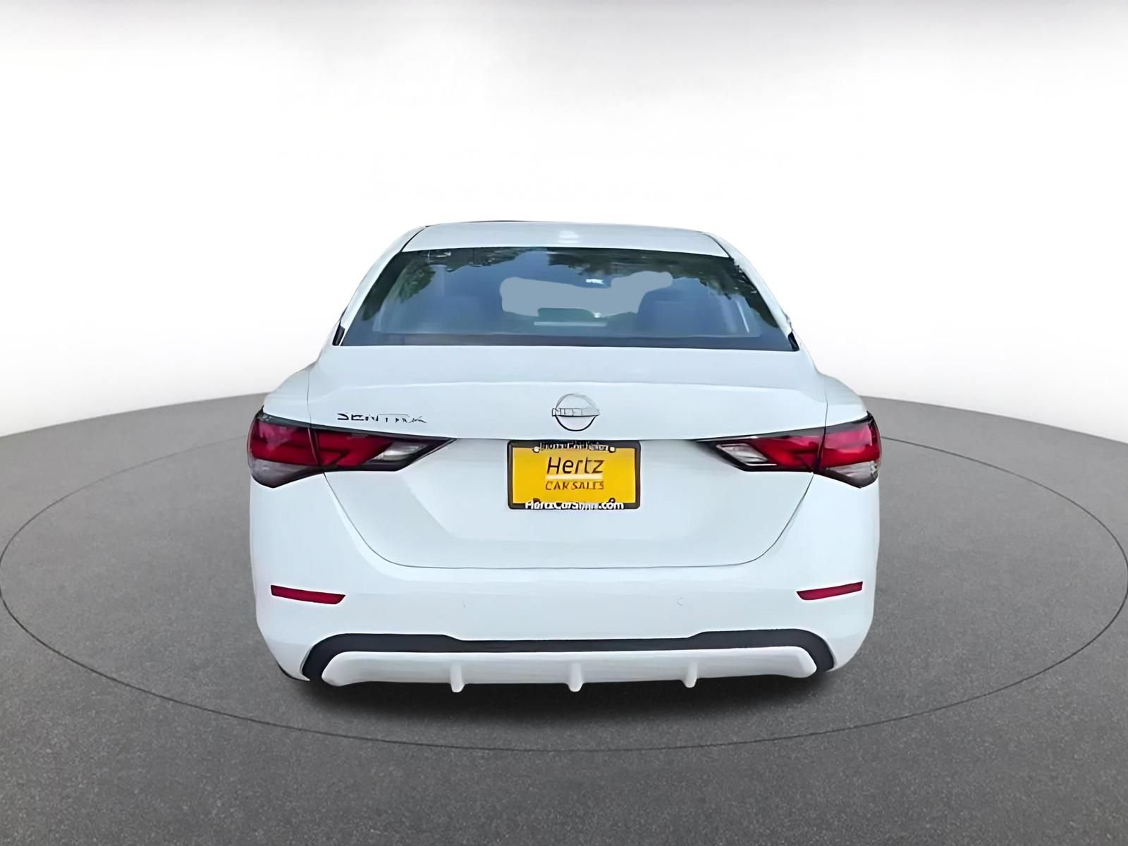 Used 2025 Nissan Sentra SV FWD image 12