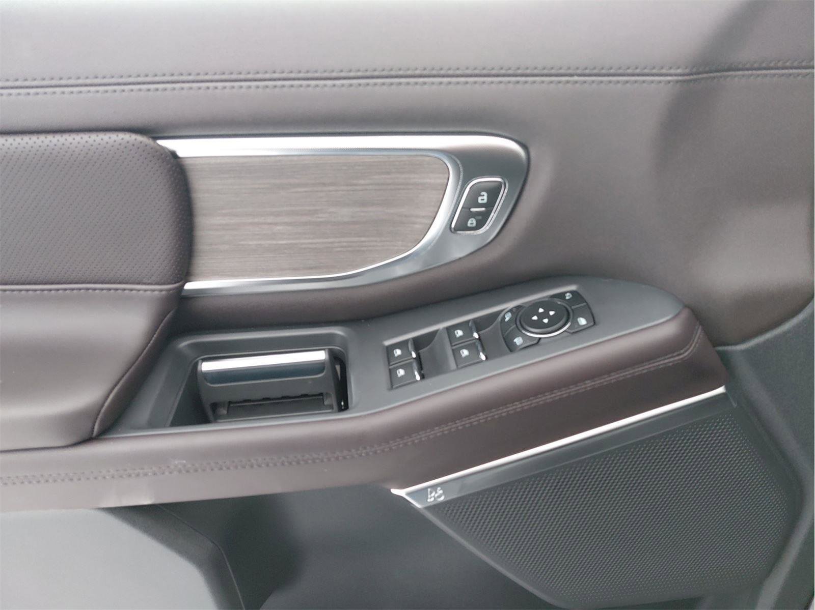 New 2026 Ford Expedition Platinum w/ Platinum Ultimate Package image 30