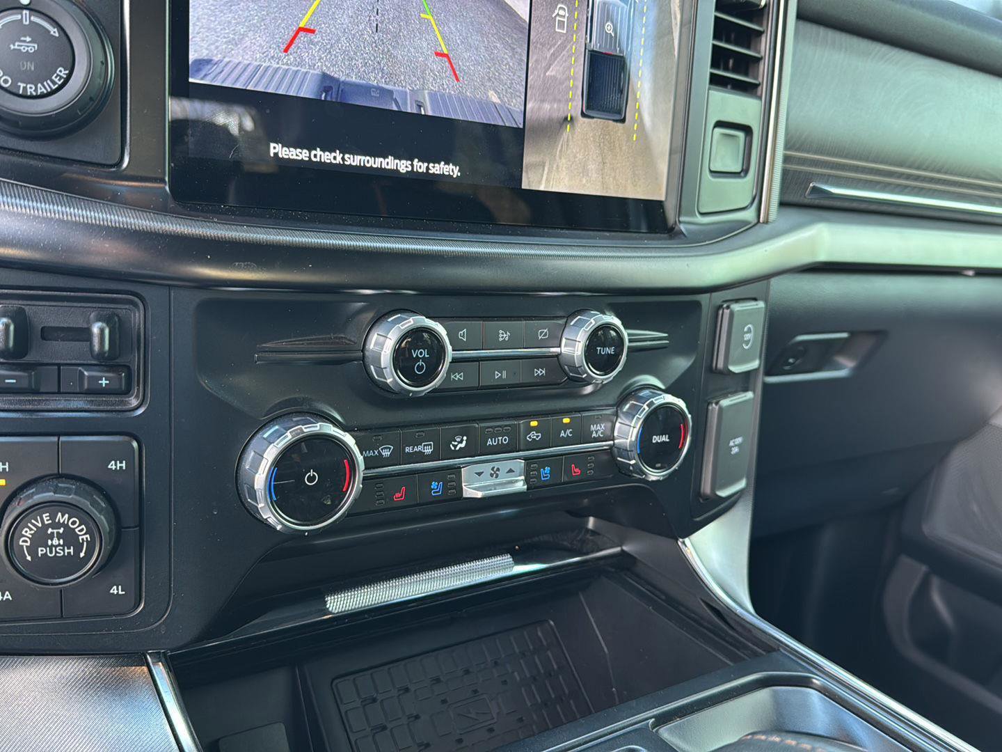 Certified 2023 Ford F150 Platinum w/ Equipment Group 701A High image 23