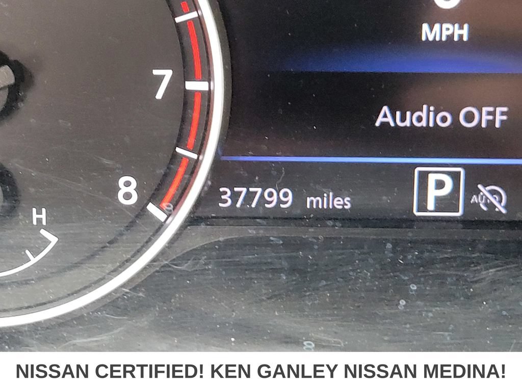Certified 2025 Nissan Sentra SR FWD image 34