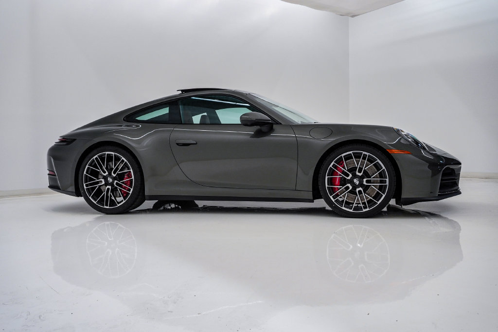 New 2026 Porsche 911 Carrera S RWD image 9