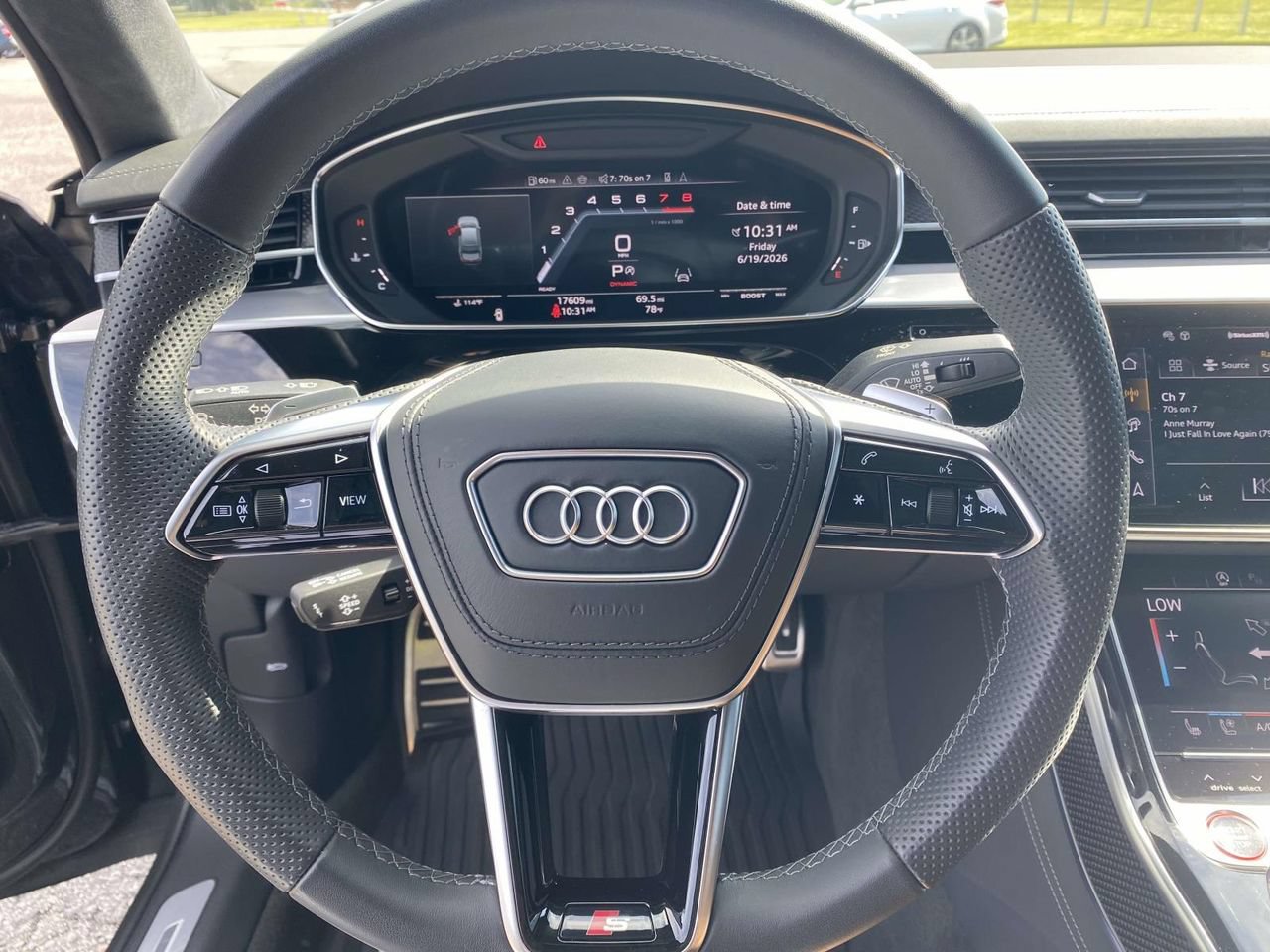 Used 2024 Audi S8 AWD/4WD image 19