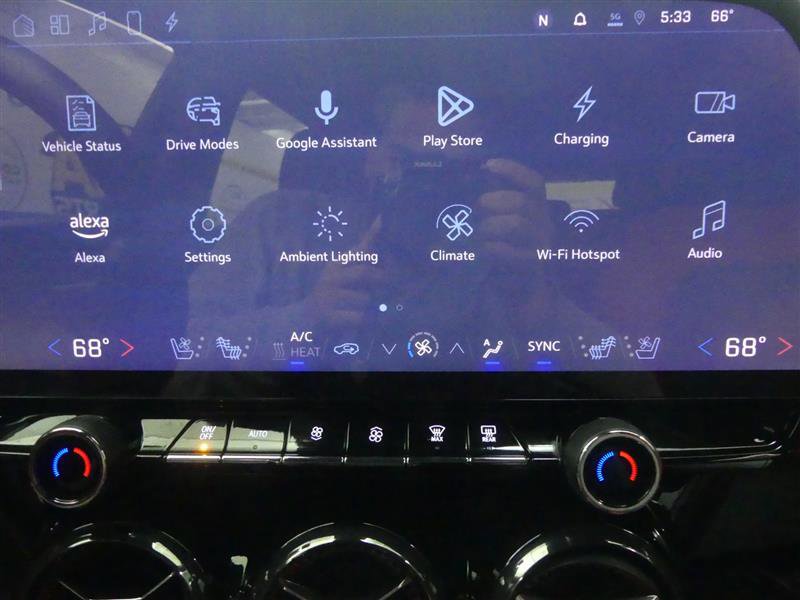 Used 2024 Chevrolet Blazer EV RS AWD/4WD image 12