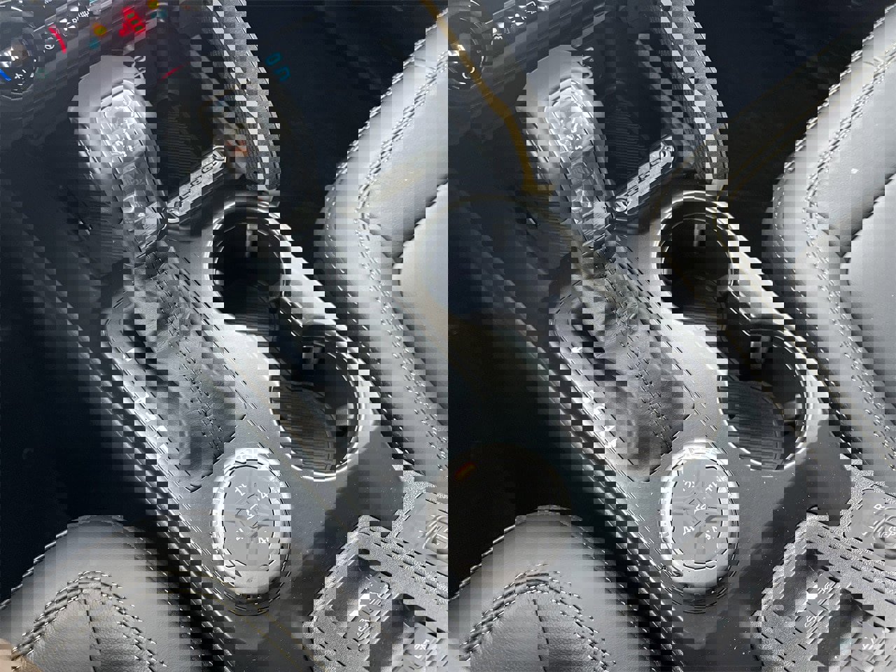 New 2025 Ford Bronco Badlands AWD/4WD image 8