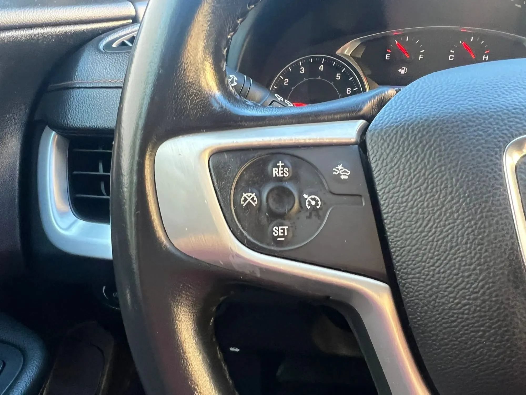 Used 2020 GMC Terrain SLT FWD image 20