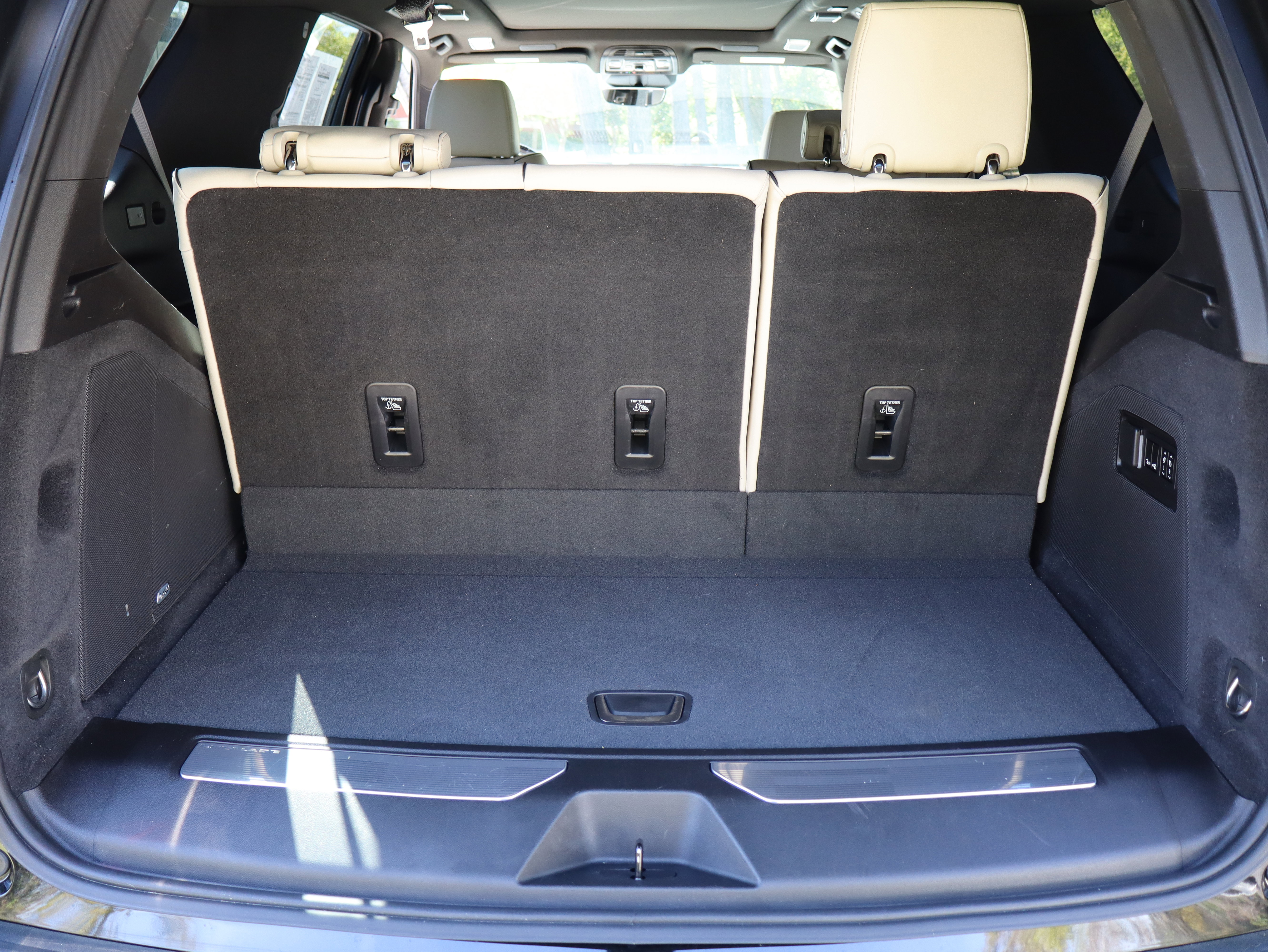 Used 2022 Cadillac Escalade Sport w/ Touring Package image 42