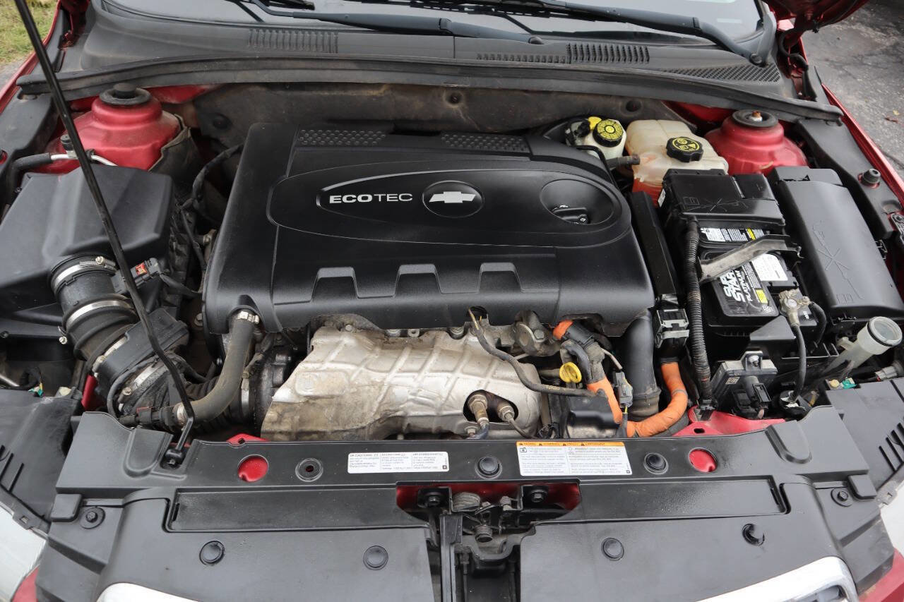 Used 2014 Chevrolet Cruze Diesel w/ Enhanced Safety Package image 33