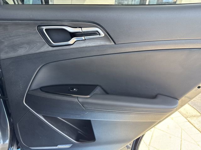 Used 2024 Kia Sportage X-Line Prestige image 32