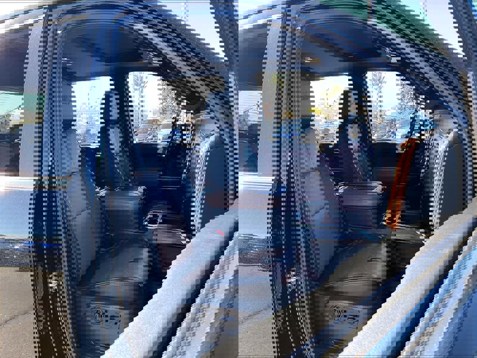 Used 2020 Chevrolet Silverado 2500 High Country w/ Z71 Off-Road Package image 10