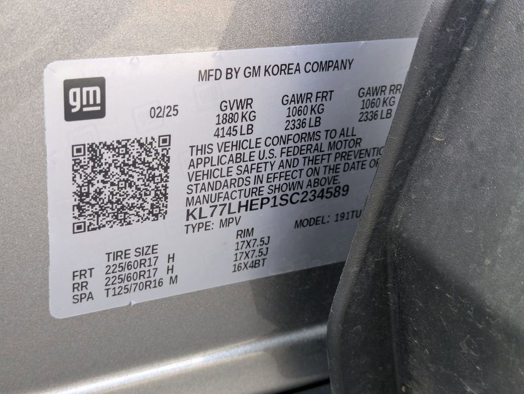 Used 2025 Chevrolet Trax LT w/ LT Convenience Package image 34