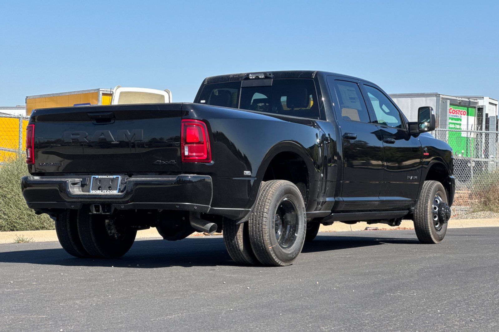 New 2027 RAM 3500 Laramie AWD/4WD image 3