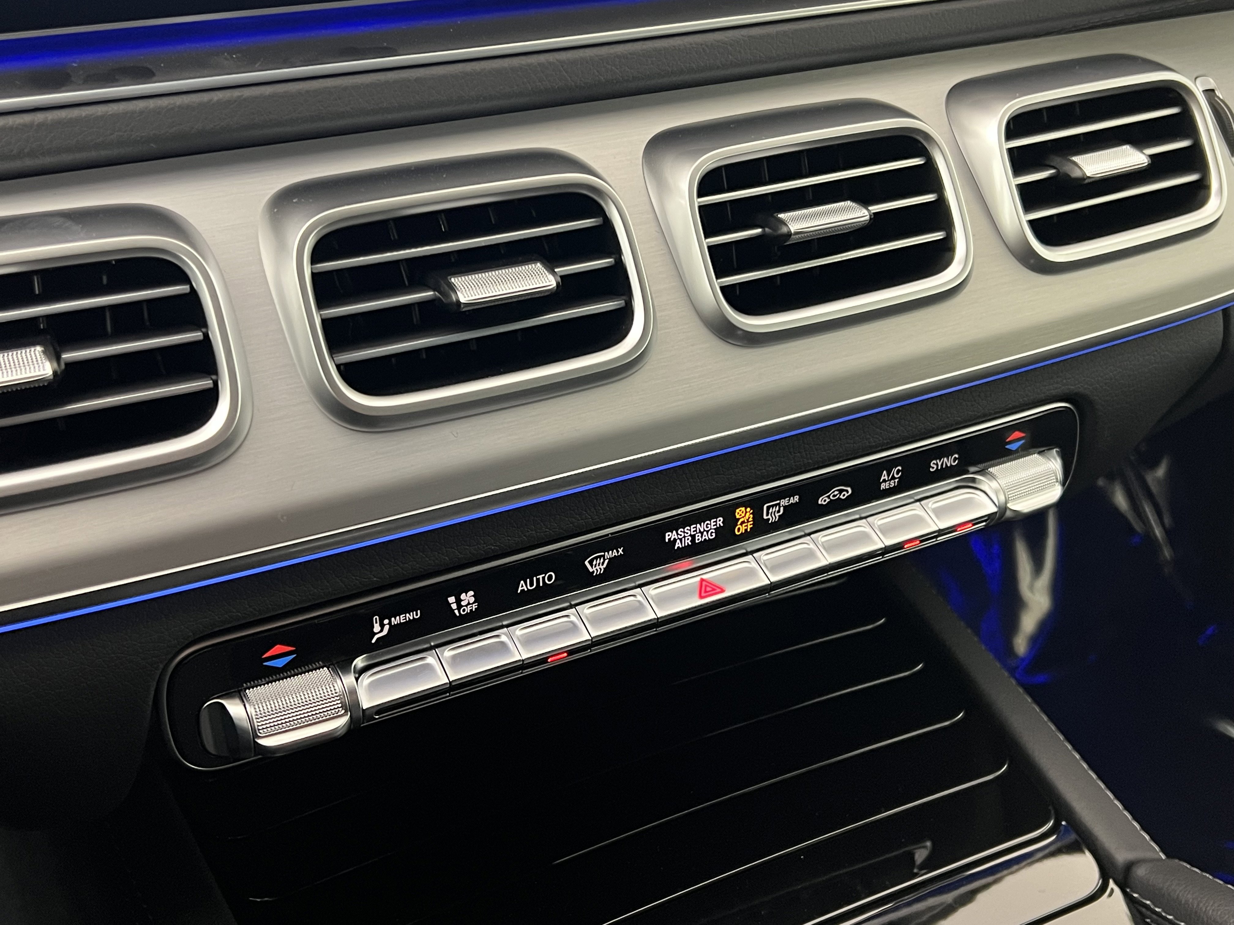 New 2026 Mercedes-Benz GLE 450 4MATIC Coupe image 33