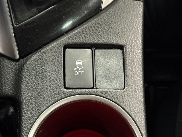 Used 2016 Toyota Corolla LE FWD image 29