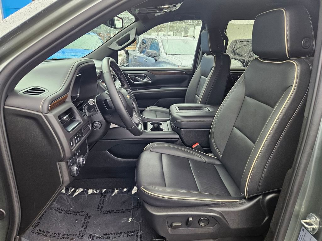 Used 2024 Chevrolet Tahoe Premier image 13