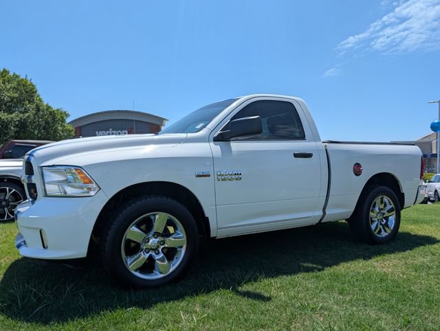 Used 2019 RAM 1500 Express RWD image 41