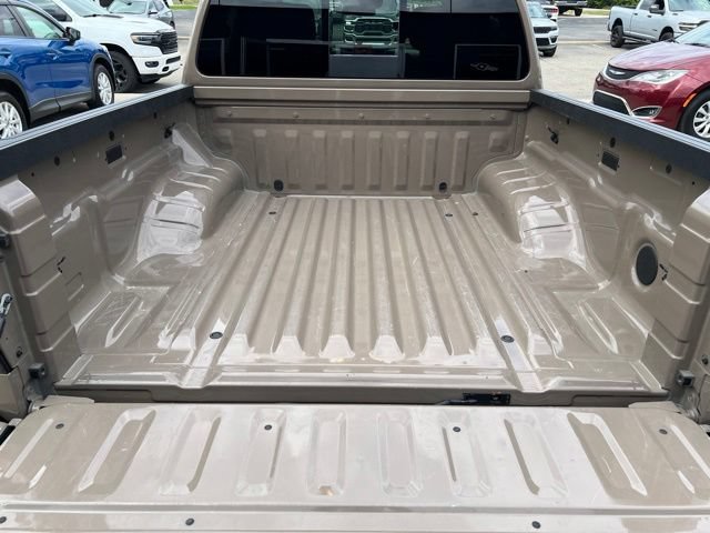 Used 2023 Nissan Frontier PRO-4X w/ Tow Package AWD/4WD image 11