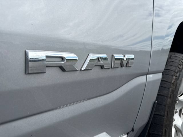 Used 2019 RAM 1500 Big Horn AWD/4WD image 17