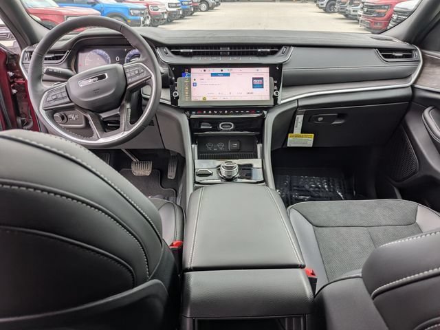 New 2026 Jeep Grand Cherokee Altitude AWD/4WD image 22