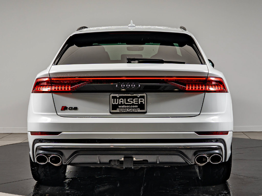 Used 2023 Audi SQ8 Prestige AWD/4WD image 6