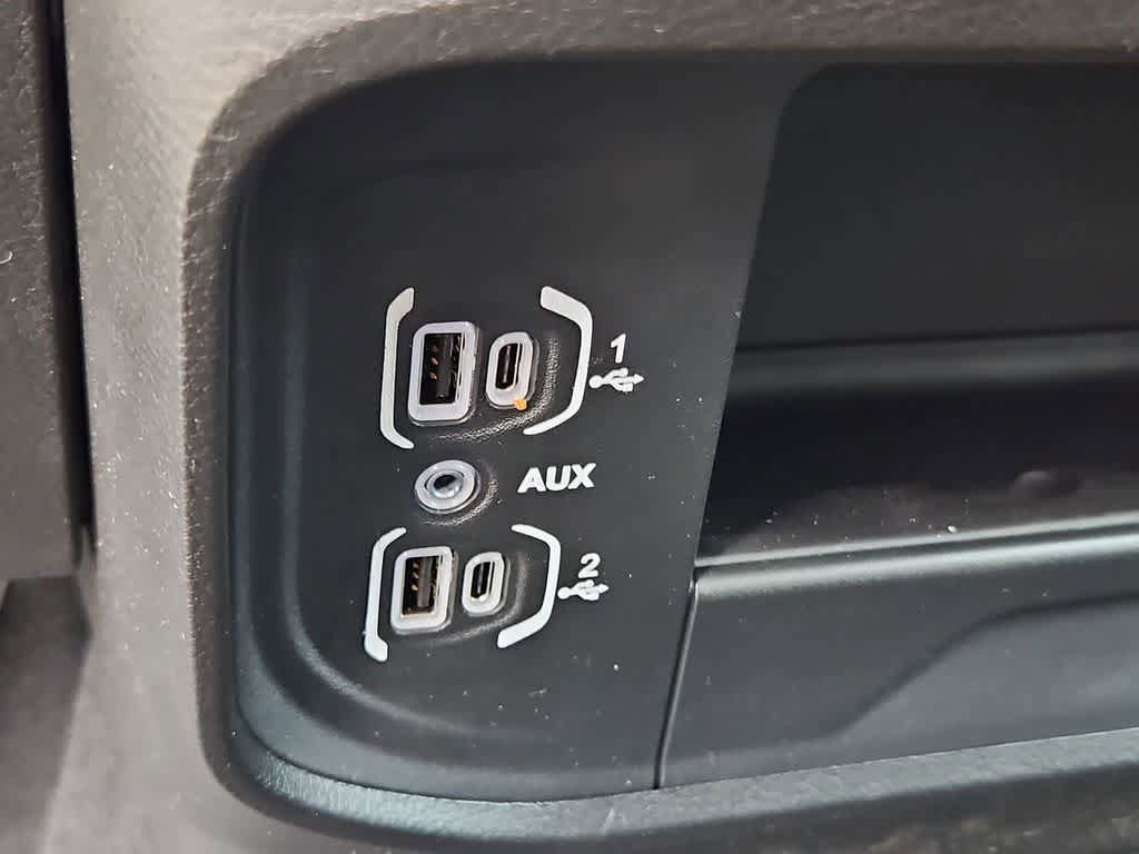 Used 2026 RAM 2500 Tradesman AWD/4WD image 31