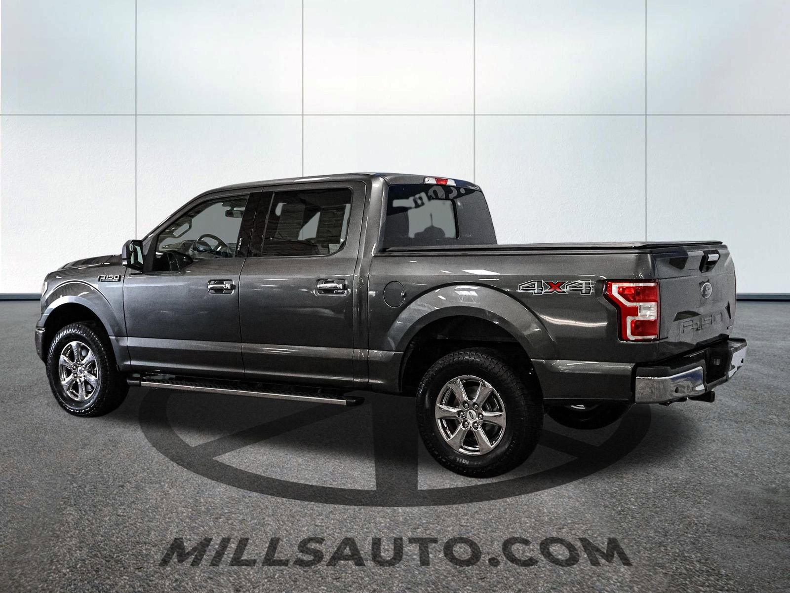 Used 2019 Ford F150 XLT w/ Equipment Group 302A Luxury AWD/4WD image 4