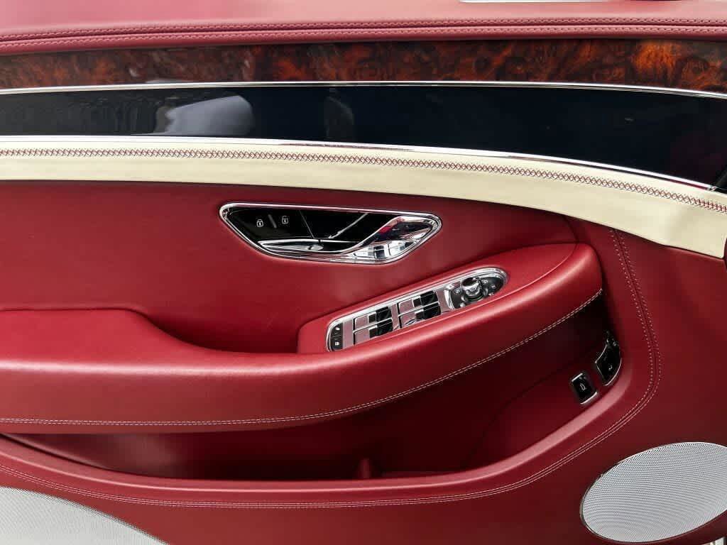 Used 2021 Bentley Continental GT image 4