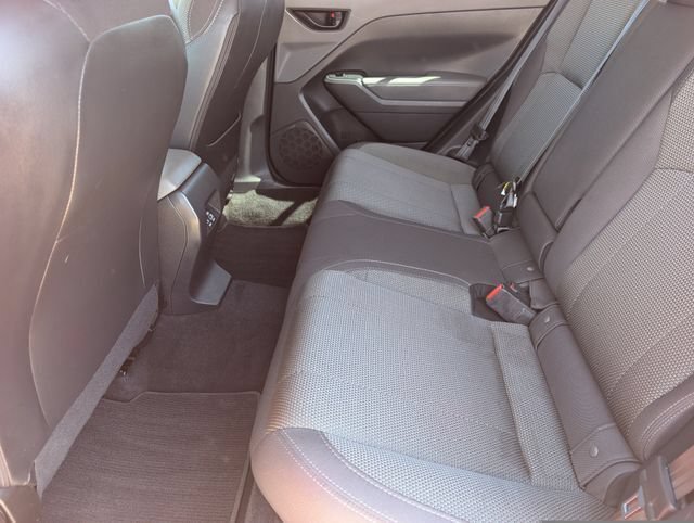 Certified 2024 Subaru Crosstrek 2.0i Premium w/ Crosstrek Mirror Package AWD/4WD image 18