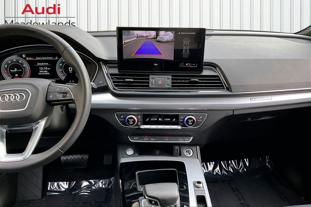 Certified 2025 Audi Q5 2.0T Premium w/ Convenience Plus Package image 9