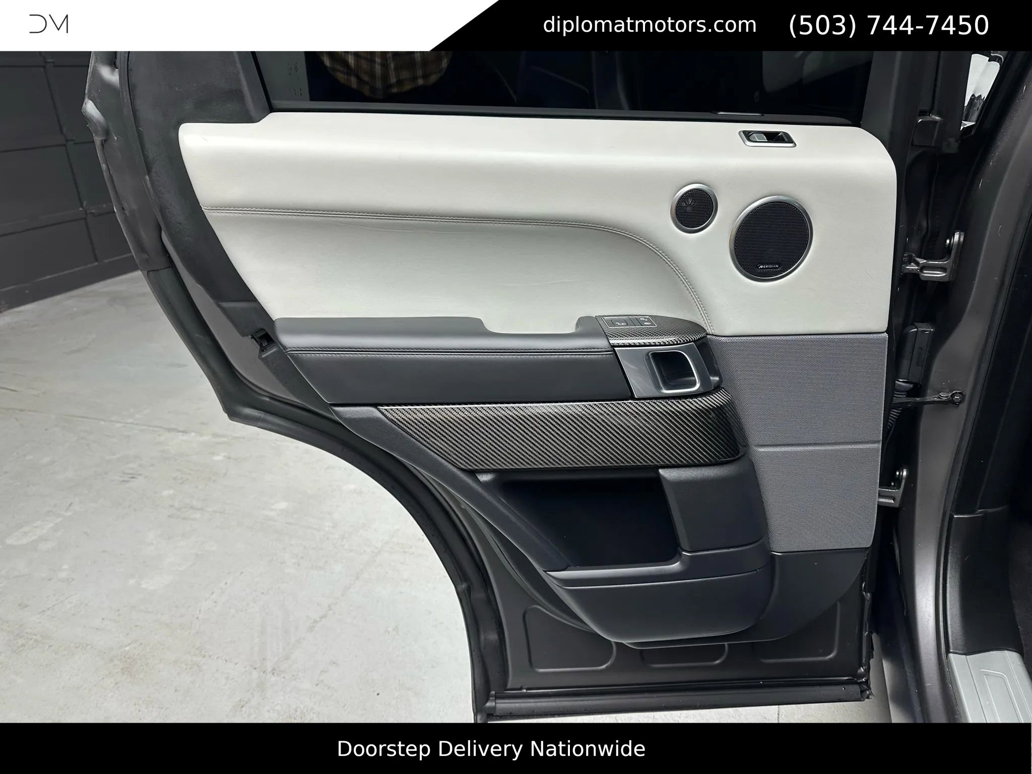 Used 2020 Land Rover Range Rover Sport SVR image 26