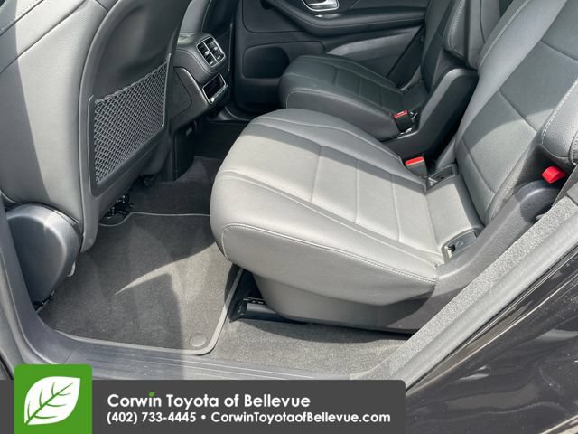 Used 2025 Mercedes-Benz GLS 450 4MATIC image 25