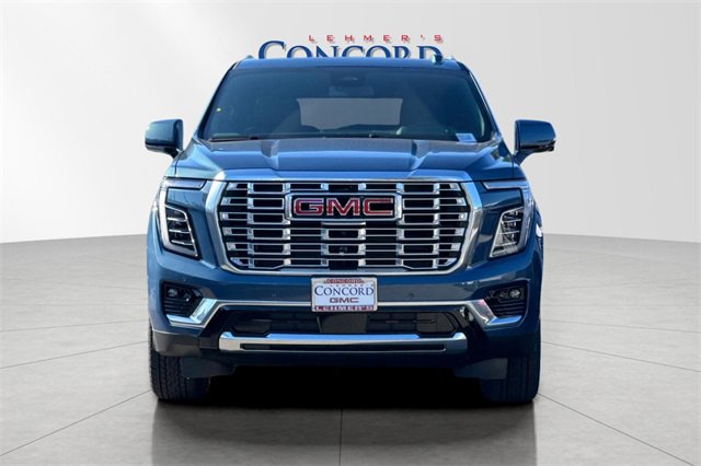 New 2026 GMC Yukon Denali w/ Sun & Power Step Package image 9