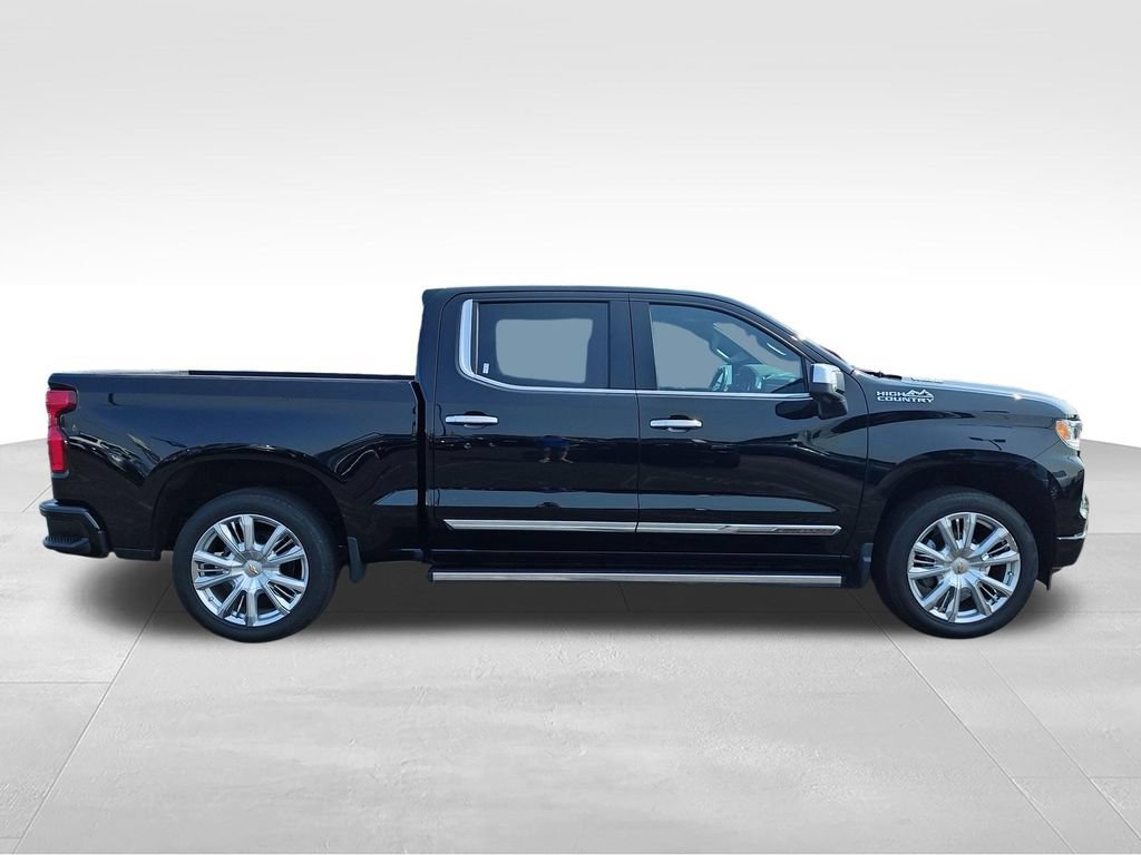 Used 2022 Chevrolet Silverado 1500 High Country AWD/4WD image 12