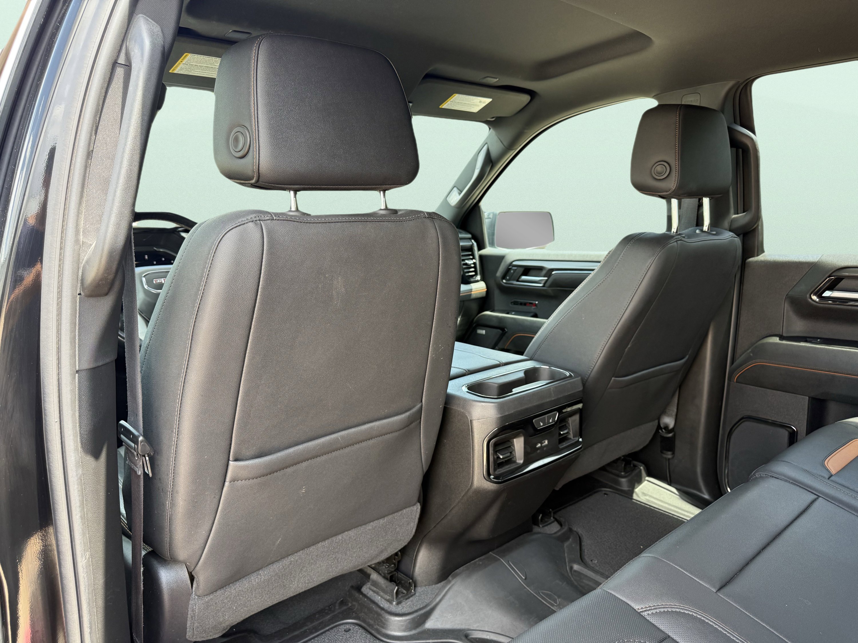 Used 2024 GMC Sierra 1500 AT4 image 37