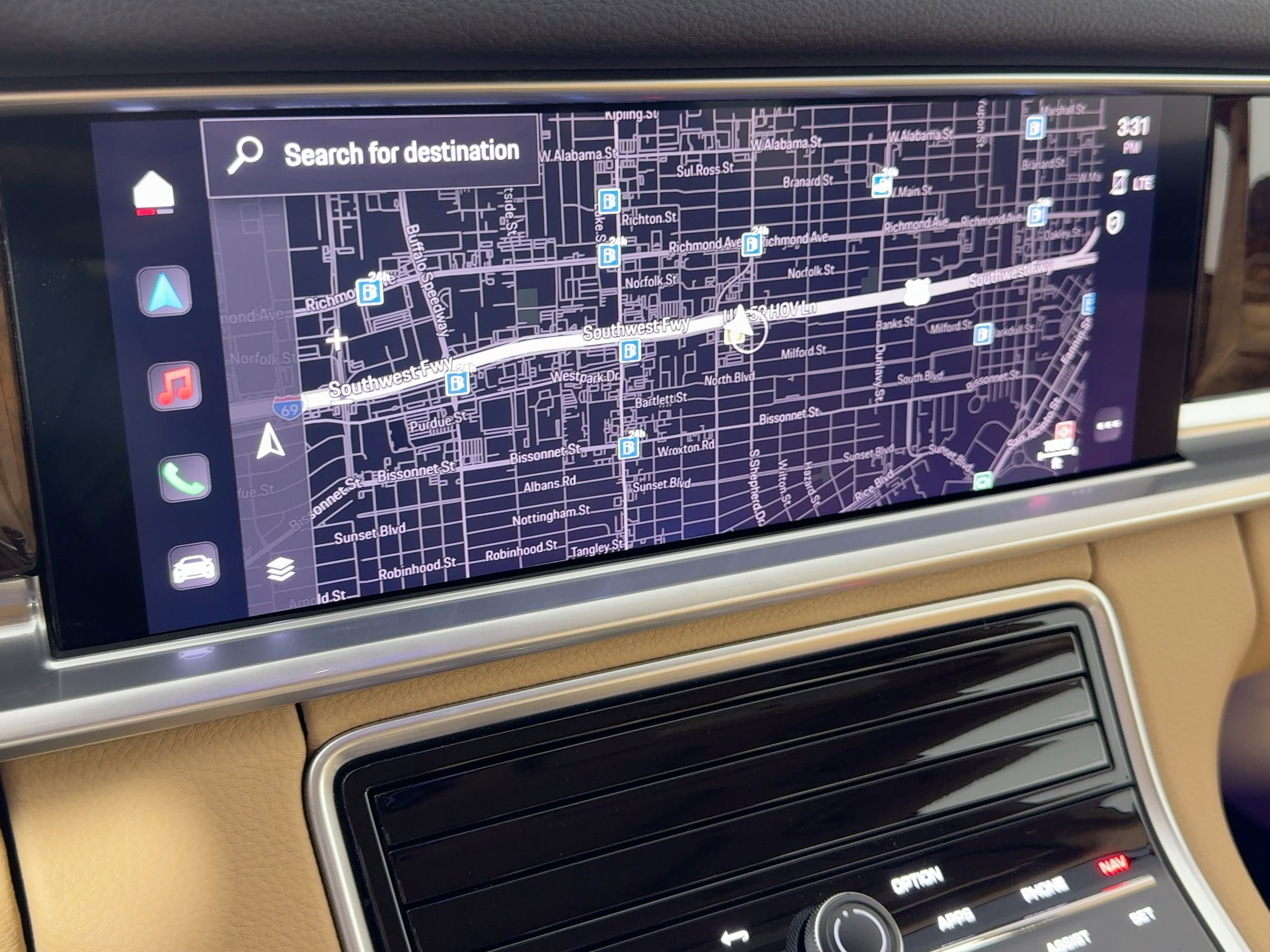 Certified 2023 Porsche Panamera 4 image 24