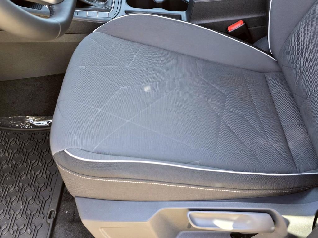 New 2025 Volkswagen Jetta Sport image 23