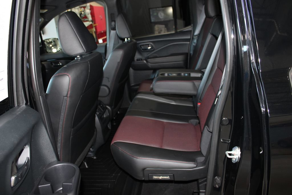 Used 2023 Honda Ridgeline Black Edition image 12