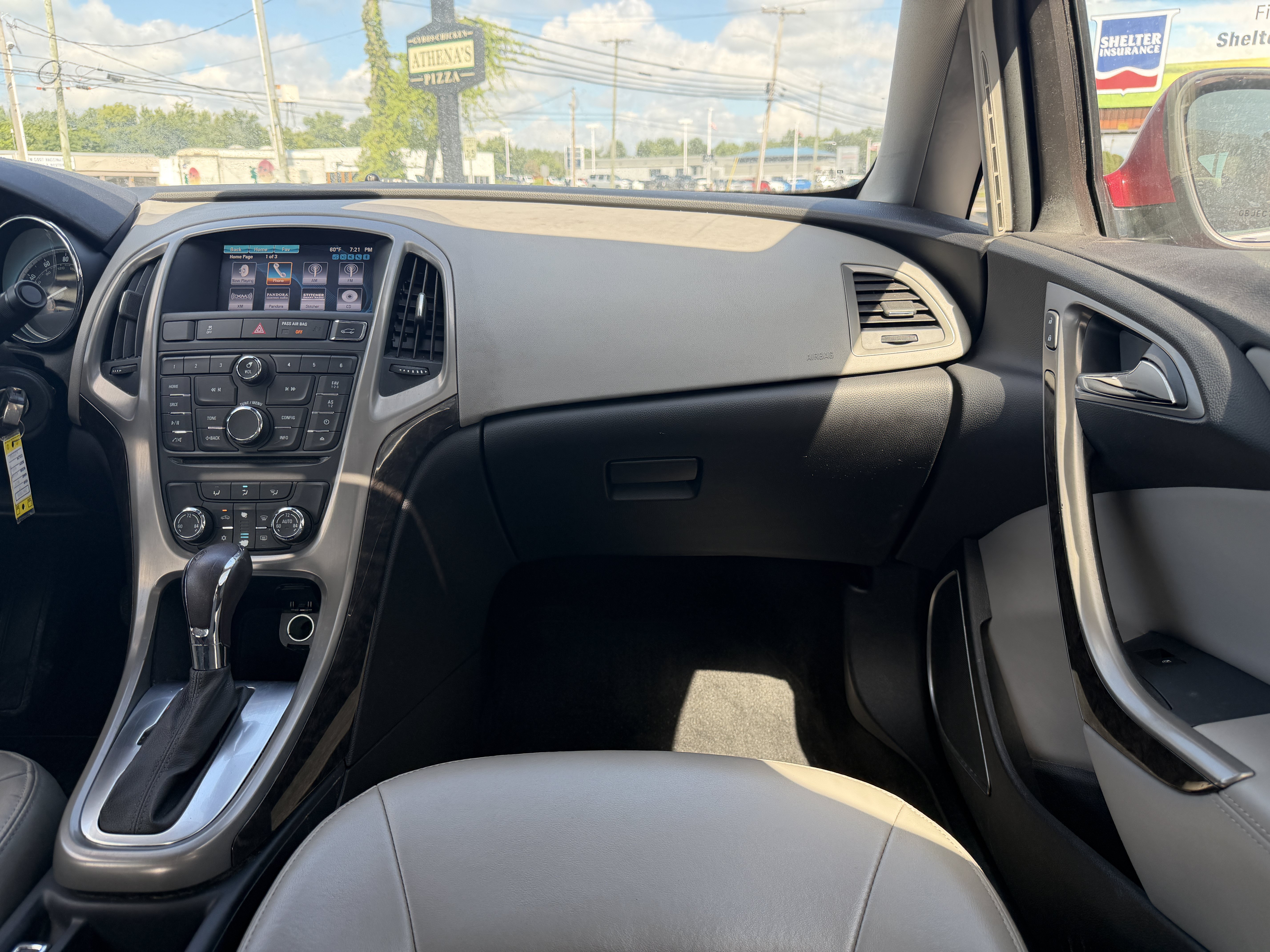 Used 2013 Buick Verano Convenience FWD image 20