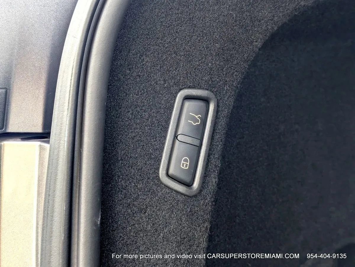 Used 2021 Maserati Levante image 88