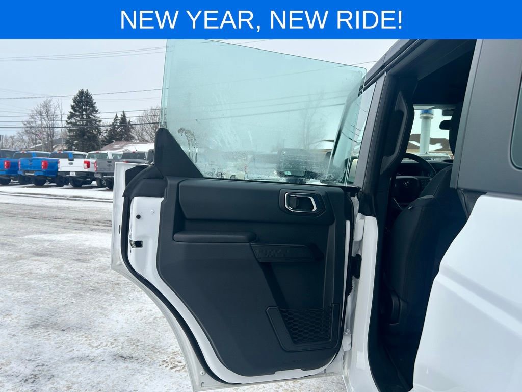 Used 2025 Ford Bronco 4-Door image 16