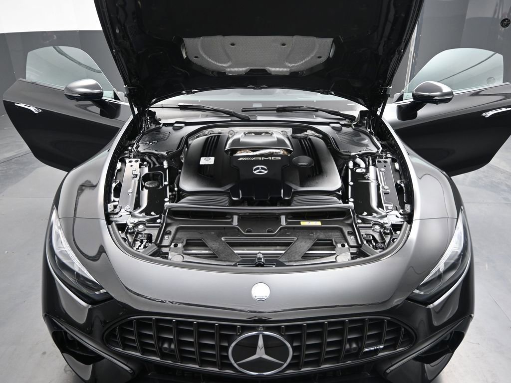 Used 2023 Mercedes-Benz SL 63 AMG 4MATIC w/ Driver Assistance Package image 14