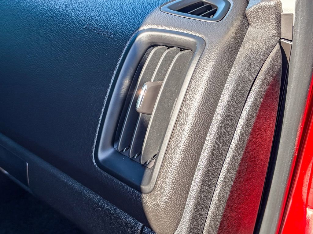 Used 2016 Chevrolet Colorado LT w/ LT Convenience Package image 37