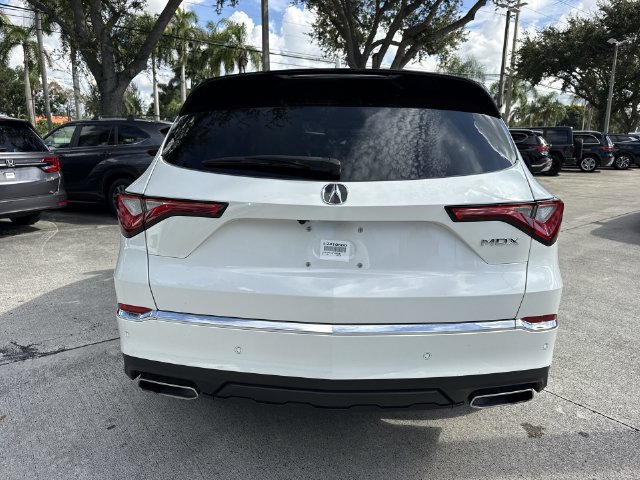 Used 2023 Acura MDX w/ Technology Package FWD image 25