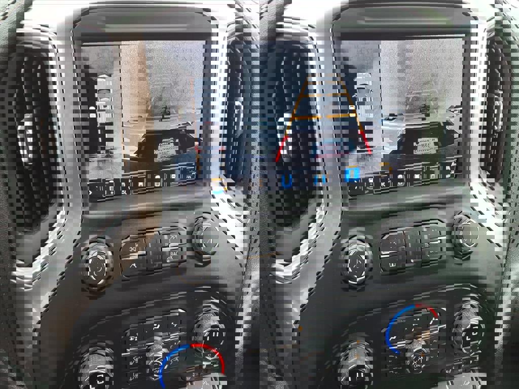 Used 2021 Chevrolet Silverado 1500 LTZ w/ LTZ Premium Package image 21