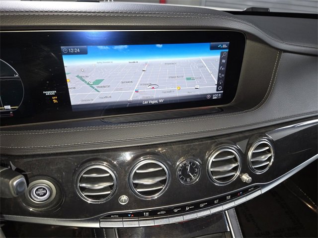 Used 2020 Mercedes-Benz S 560 Sedan image 31