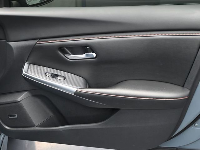 Used 2024 Nissan Sentra SR w/ SR Premium Package image 34