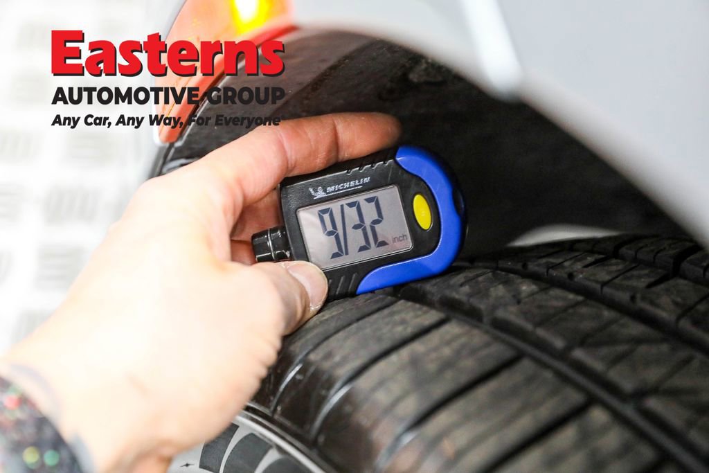 Used 2023 Chrysler 300 S image 28